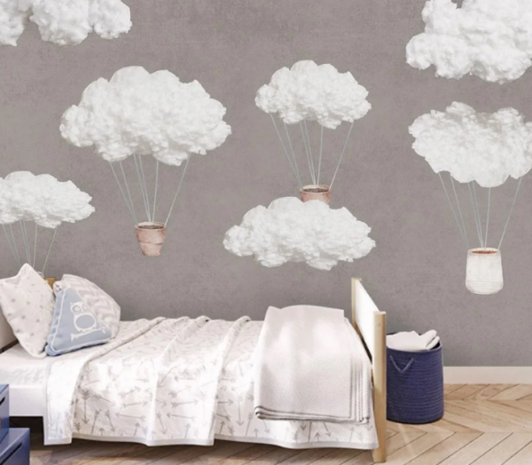 Desain dinding berbentuk awan dan balon